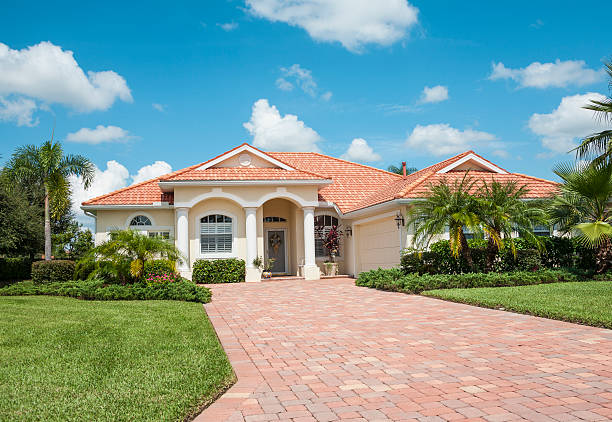 Best Interlocking Driveway Pavers  in Dunthpe, OR